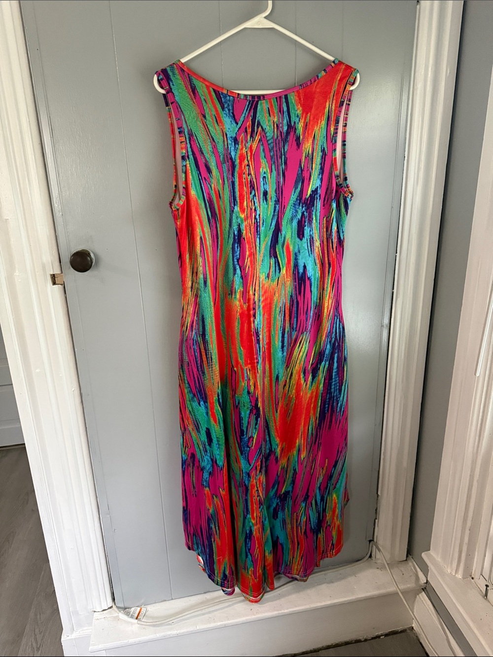 Vibrant Multicolor Sleeveless Maxi Dress - Picture 2 of 3